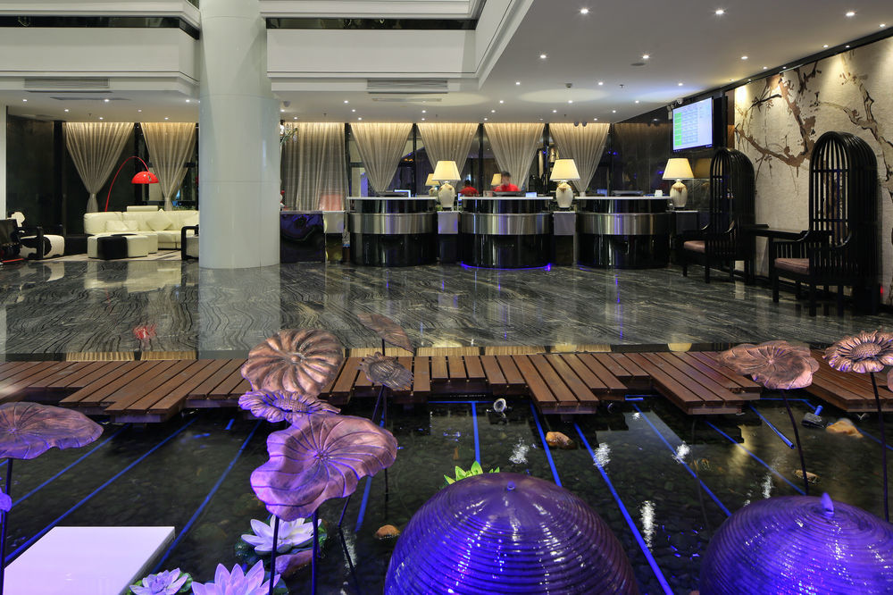 Paco Hotel Guangzhou East Railway Station Branch Buitenkant foto