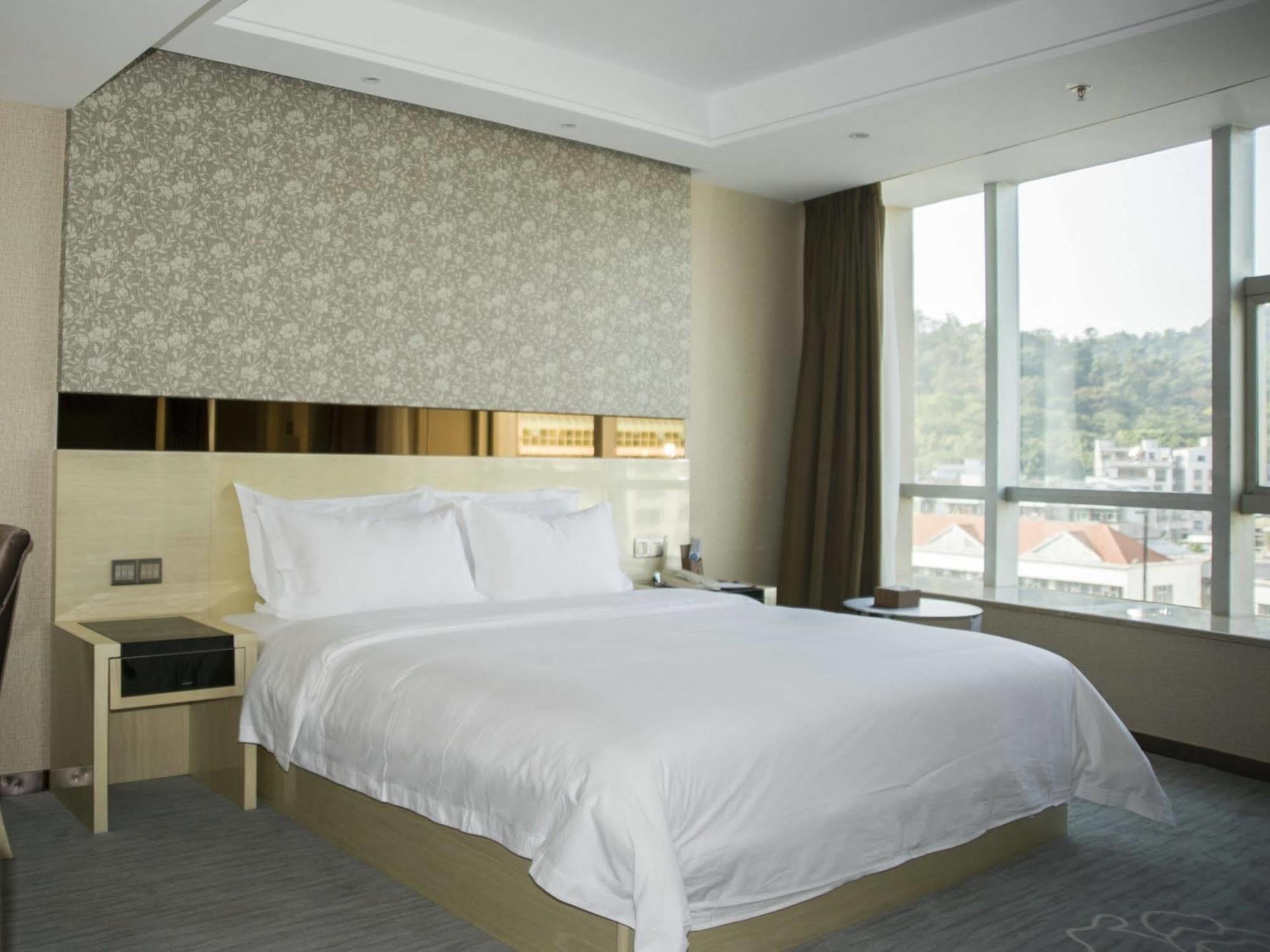 Paco Hotel Guangzhou East Railway Station Branch Buitenkant foto